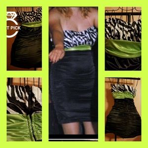 SPEECHLESS  Strapless party dress